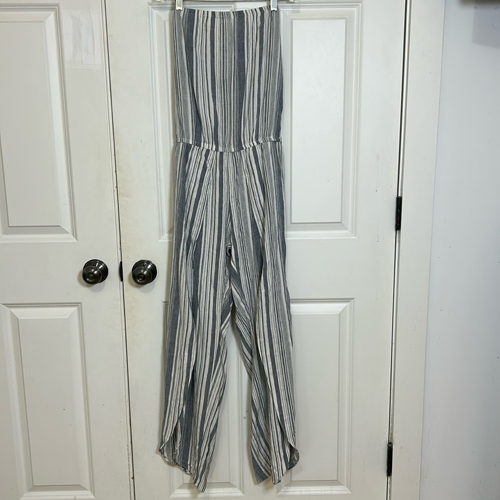 Anthropologie DREW Wide Split Leg Strapless Striped Romper Size XS cream blue